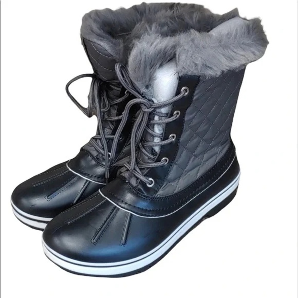 Forever Link Black and Gray Winter Boots 10